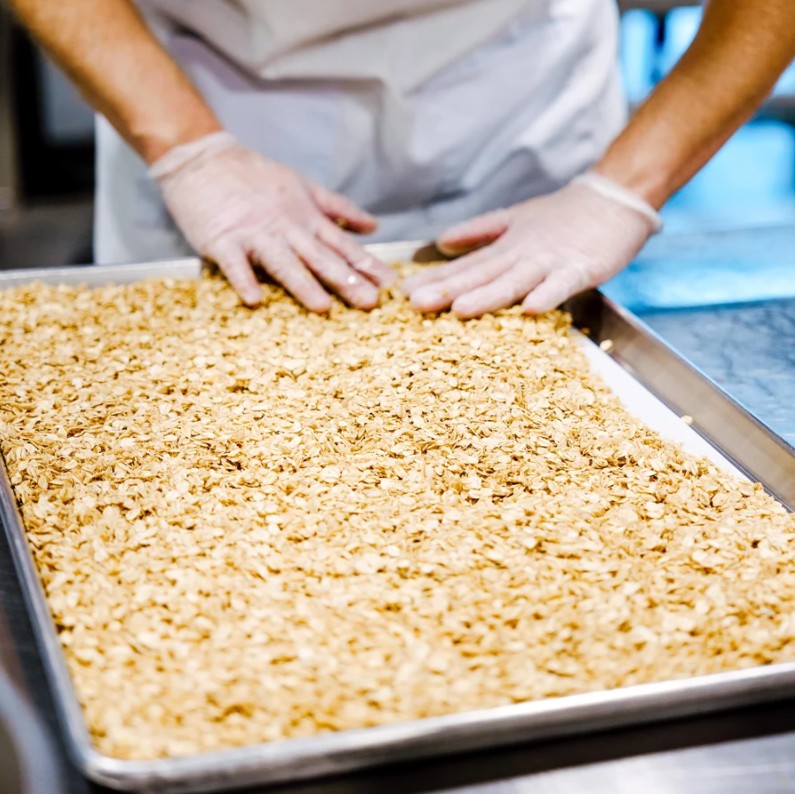 Cinnamon Vanilla Granola Bars 2-Pack - The Gourmet Granola of Omaha
