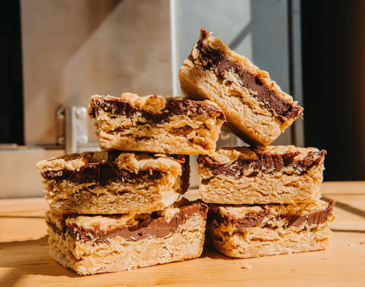 Fudgey Oatmeal Bar - The Chocolate Season